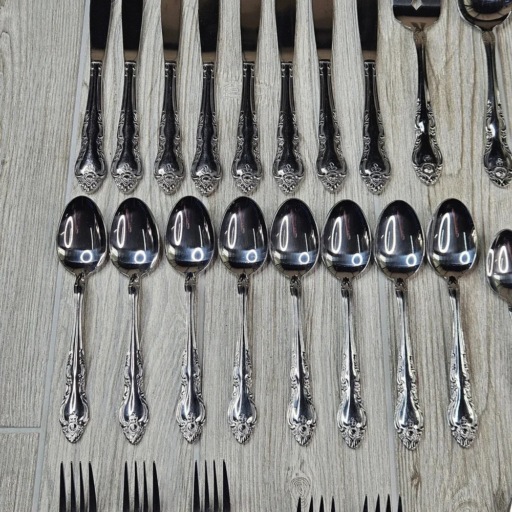 Northland Stainless Malmaison Flatware Set 29 Pcs Ornate Floral Korea Silverware